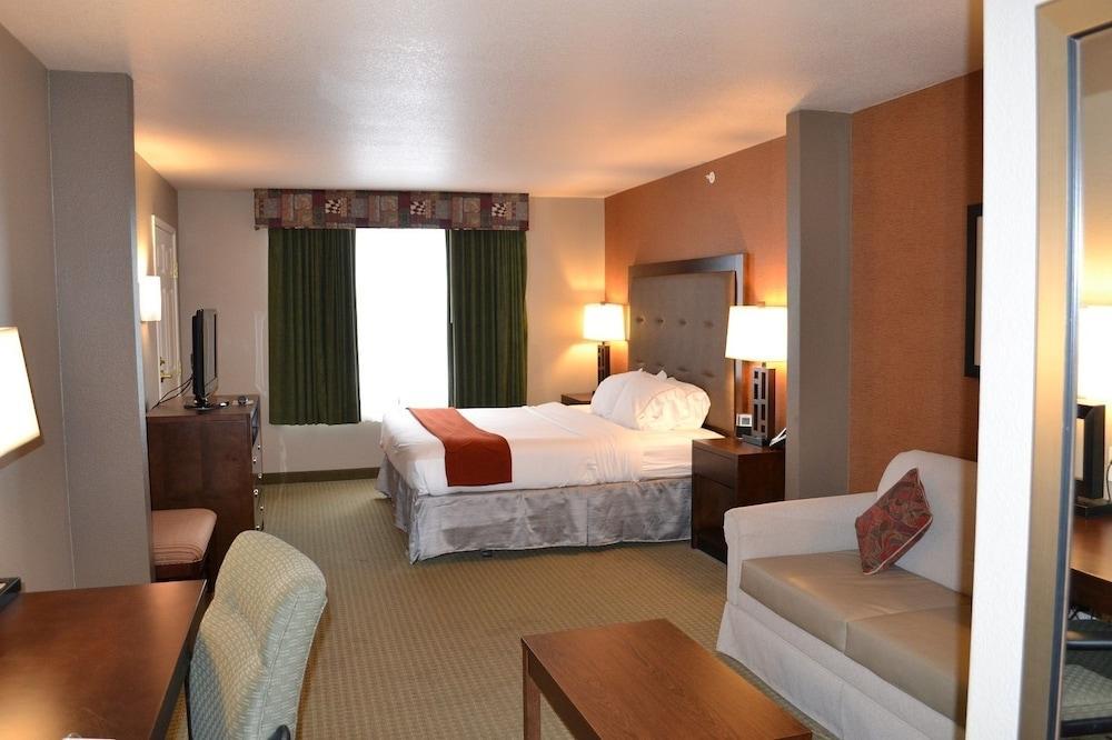Holiday Inn Express & Suites Bozeman West By Ihg Exterior photo