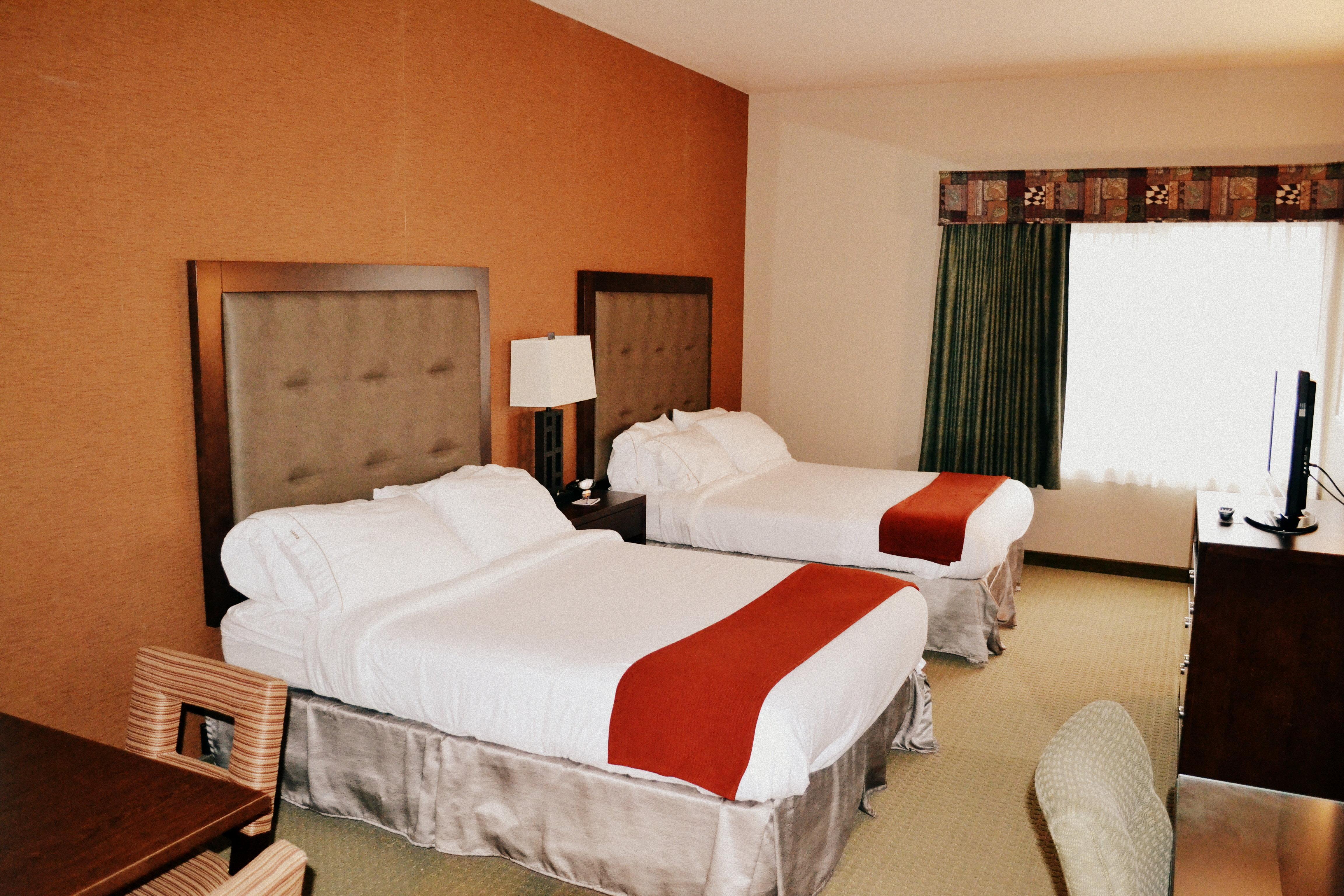 Holiday Inn Express & Suites Bozeman West By Ihg Exterior photo