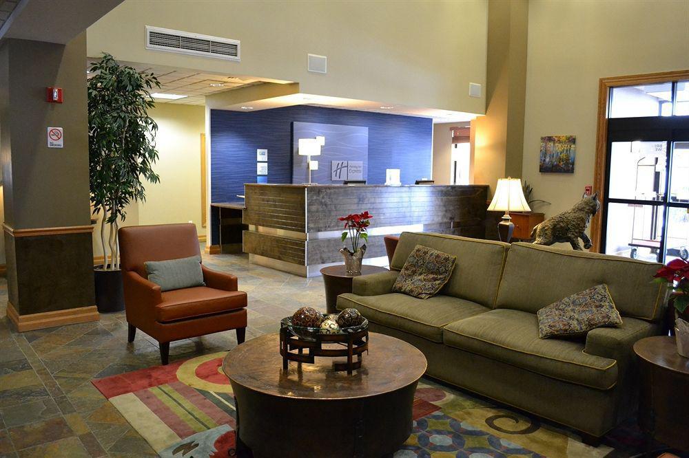 Holiday Inn Express & Suites Bozeman West By Ihg Exterior photo